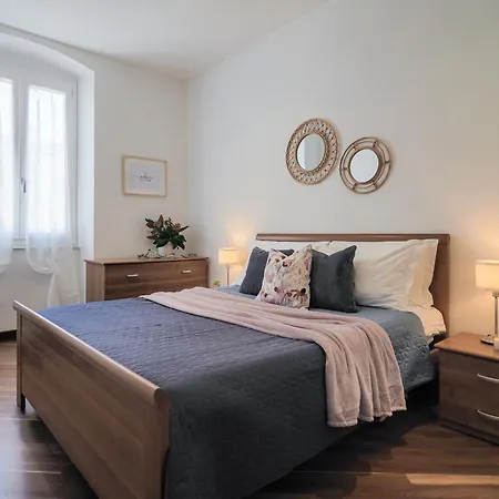 La Malva - L'opera Group Специя